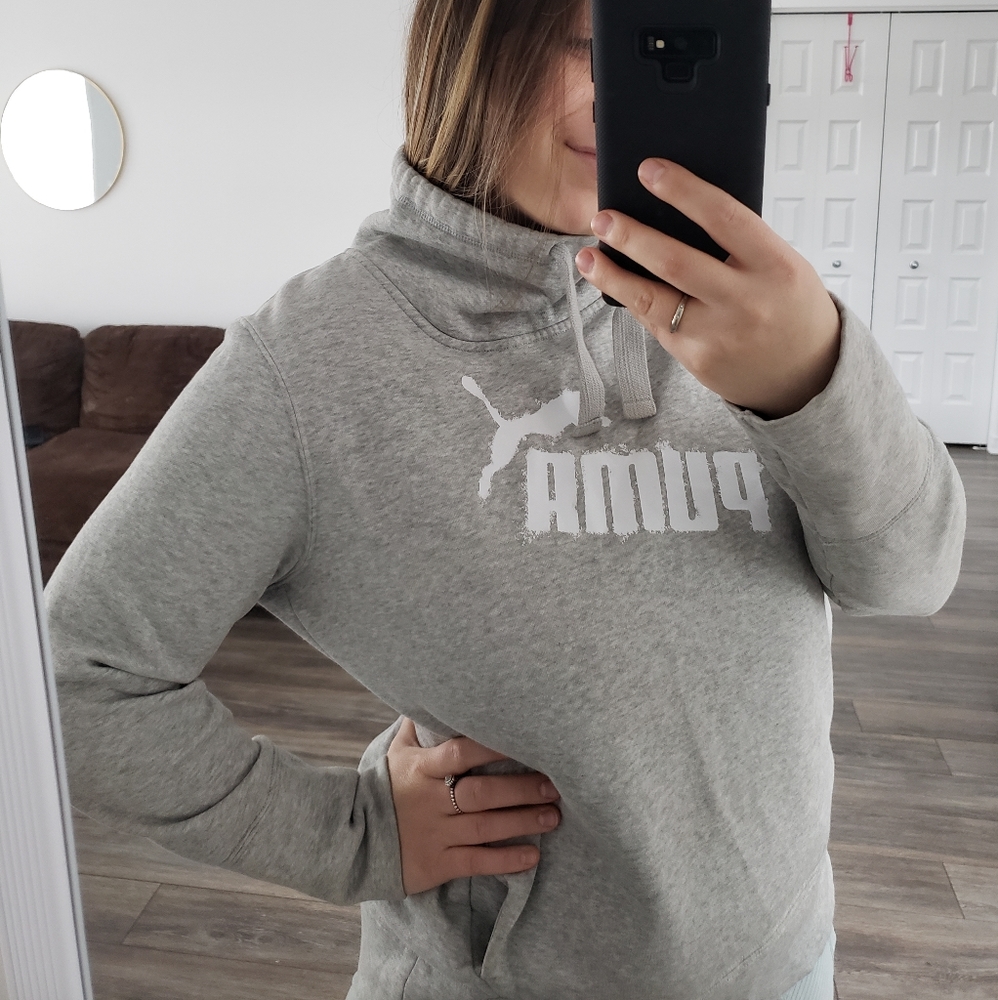2/30$ ✨ Puma hoodie